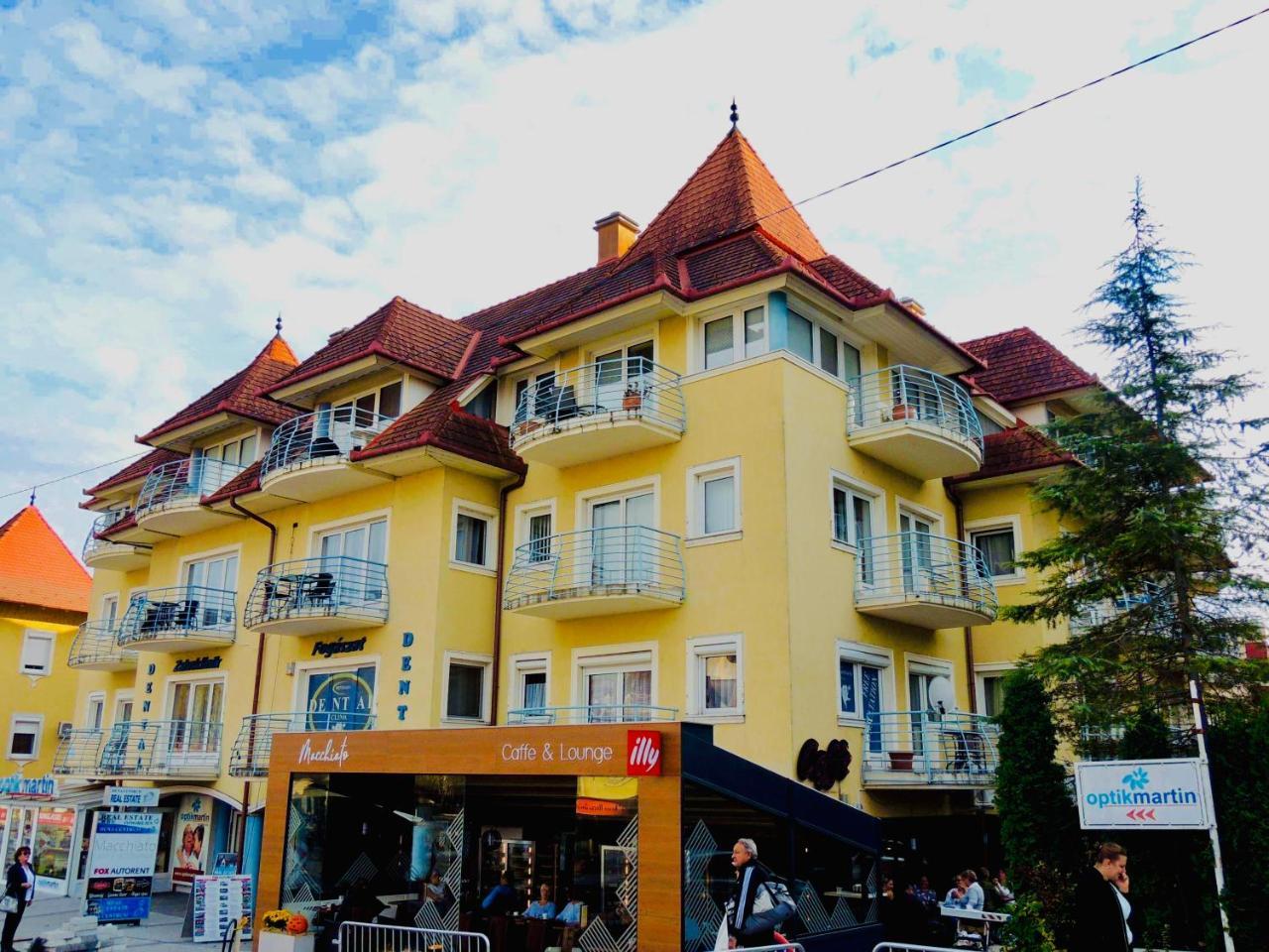 Roselio City Home Хевіз Екстер'єр фото